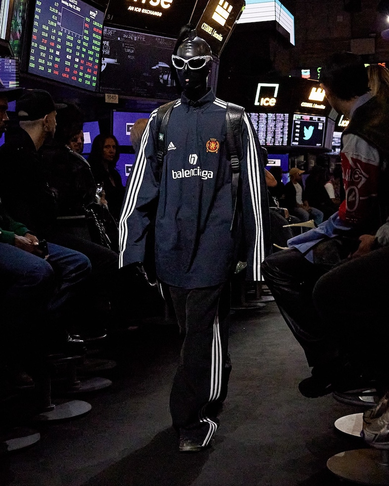 Balenciaga SS23 collection at the NY Stock Exchange 22