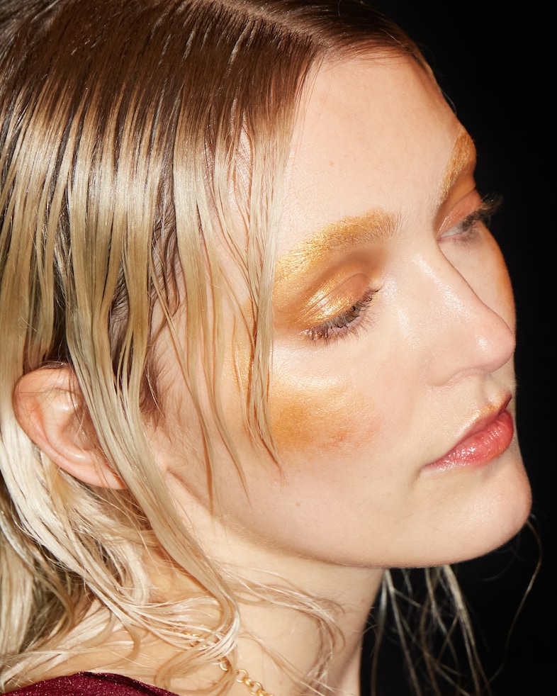 DI PETSA AW22 BACKSTAGE 9