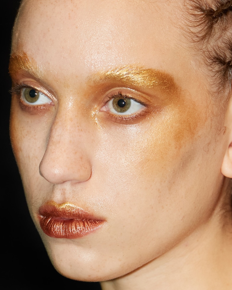 DI PETSA AW22 BACKSTAGE 4
