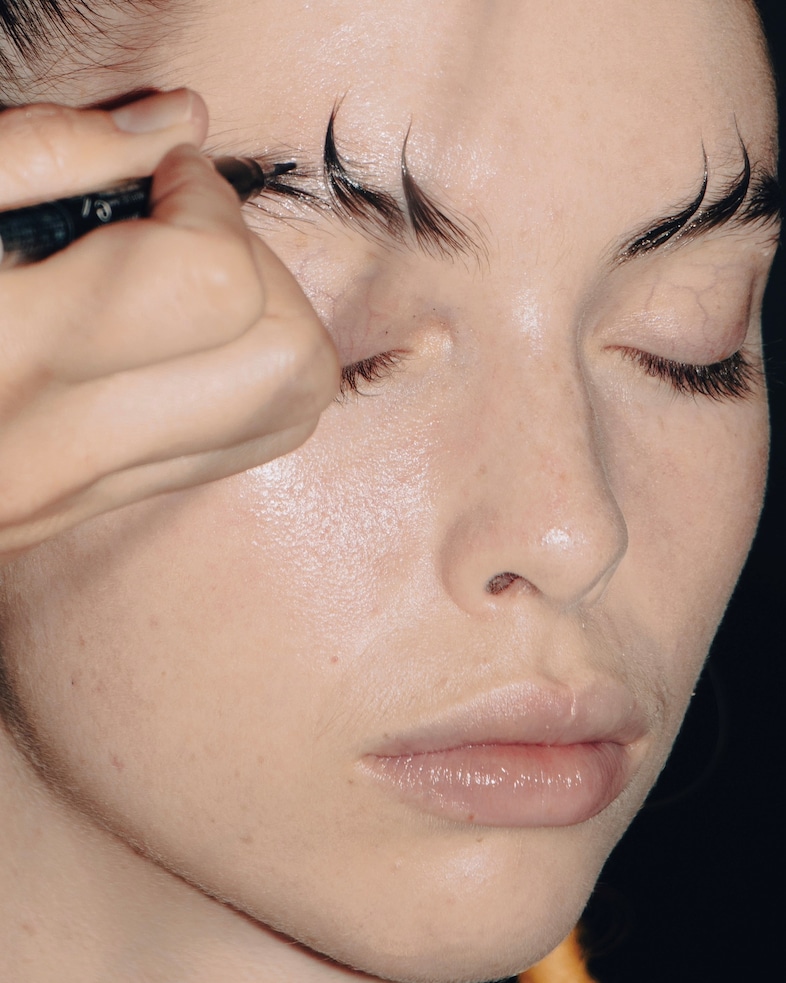 ISAMAYA_POSTERGIRL_11 6