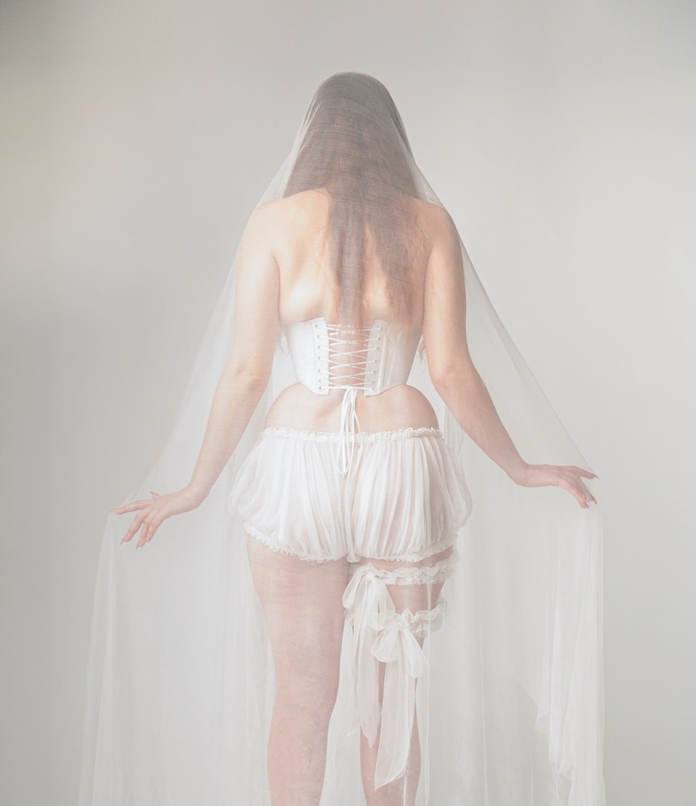 Michaela Stark body-morphing couture website 25