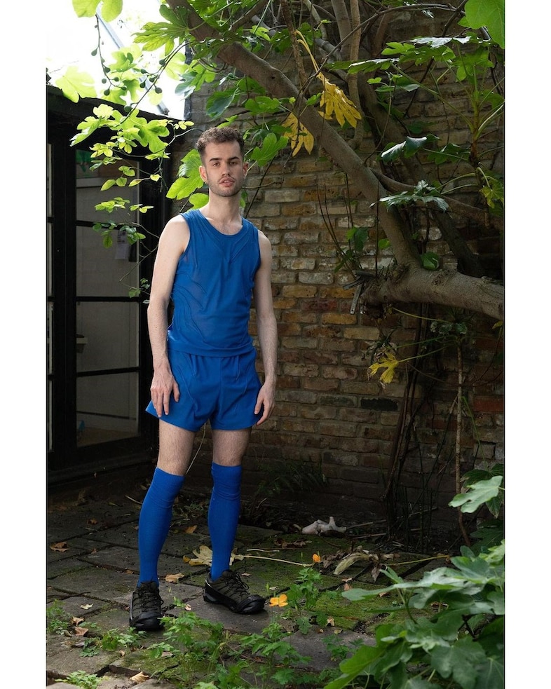 Olly Shinder 12