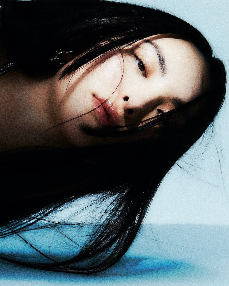 BLUEKI curve / plus size clothing by model Yumi Nu 4