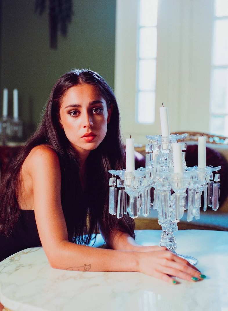 Samia KHFO press photo by Sophia Matinazad