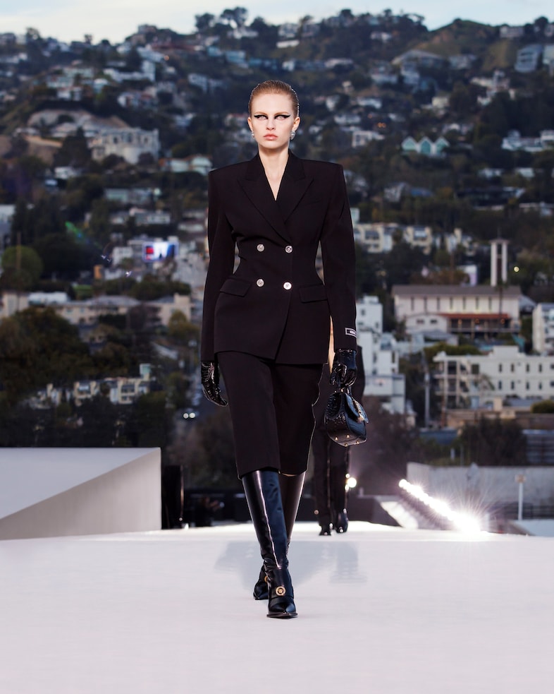 Versace AW23 collection Los Angeles by Donatella 1