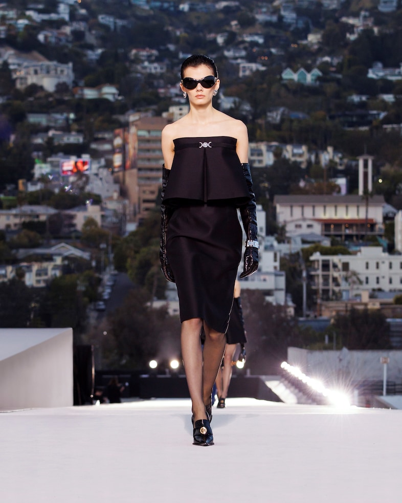 Versace AW23 collection Los Angeles by Donatella 6