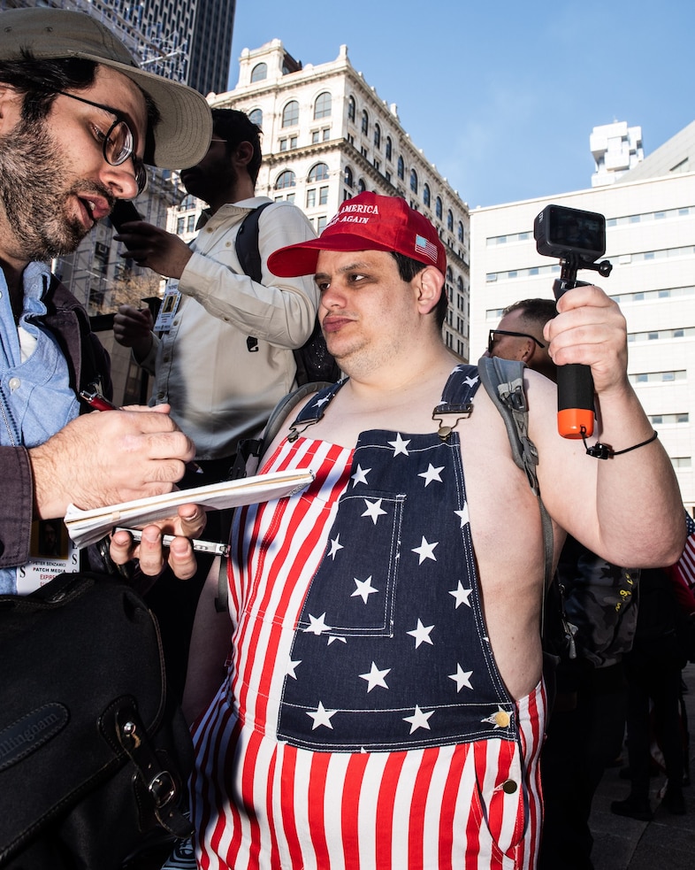 Photos from Trump’s courtroom arrest 0