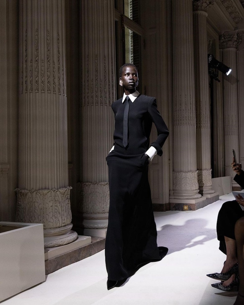 SHOP (OR DONATE) VINTAGE VALENTINO IN LONDON 3