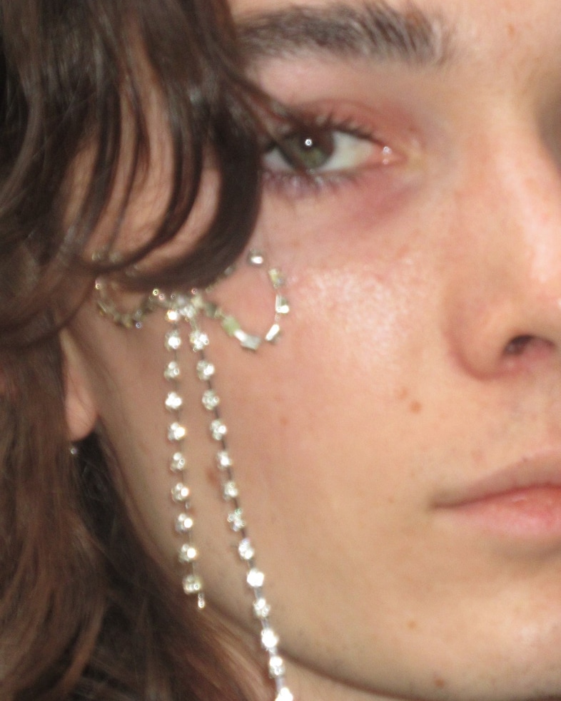 AW23 Haute Couture street style by Jamie-Maree Shipton 21