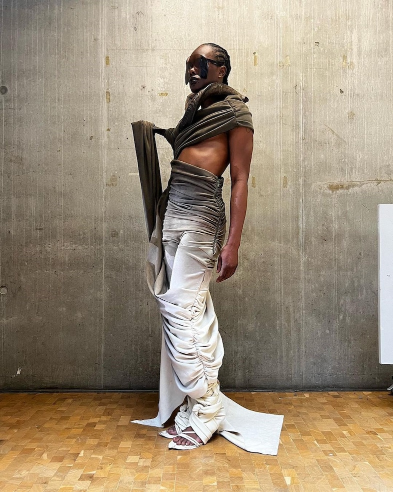 Cathy Meyong graduate collection 6