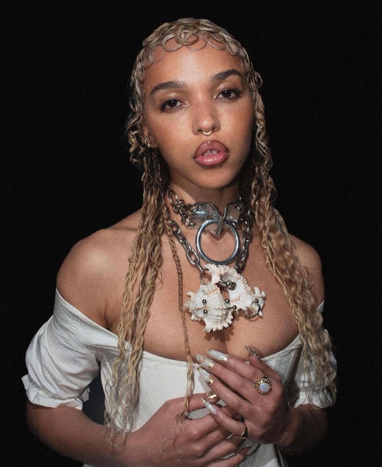Louis Souvestre hair stylist fka twigs 14