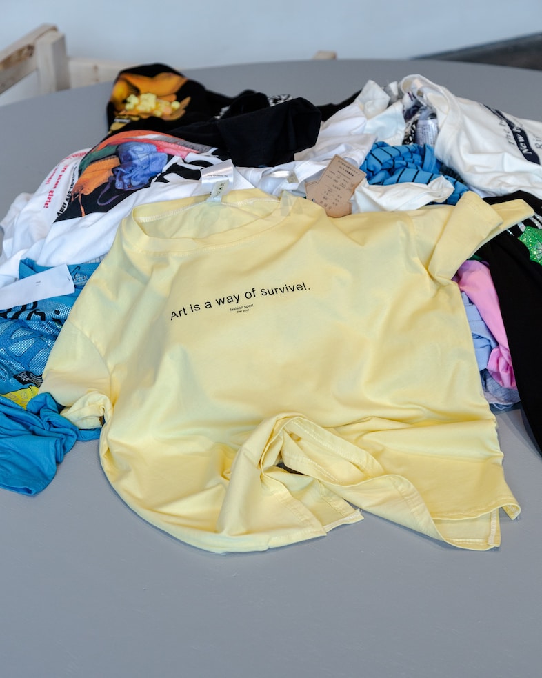 Shanzhai Lyric exhibition Henry Moore Leeds bootleg t-shirt 0