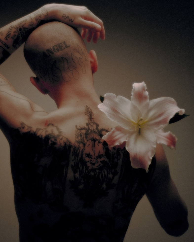 Marcin T. Jozefiak, Fearless Flowers 16