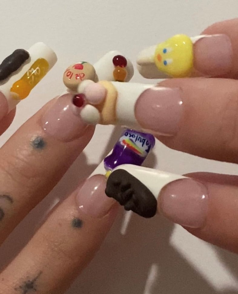 Lesly Arra&#241;aga nail artist Leslydidthem 12