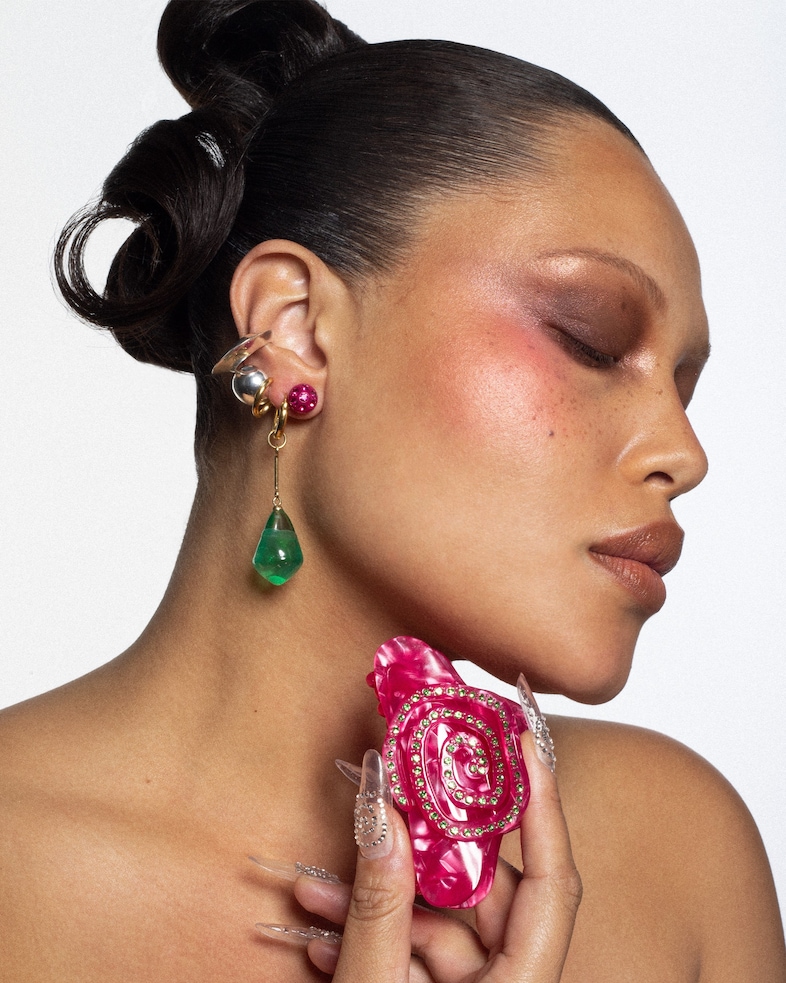 Katya SS24 hair clips 3