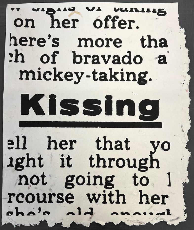 ‘Kissing’ 11