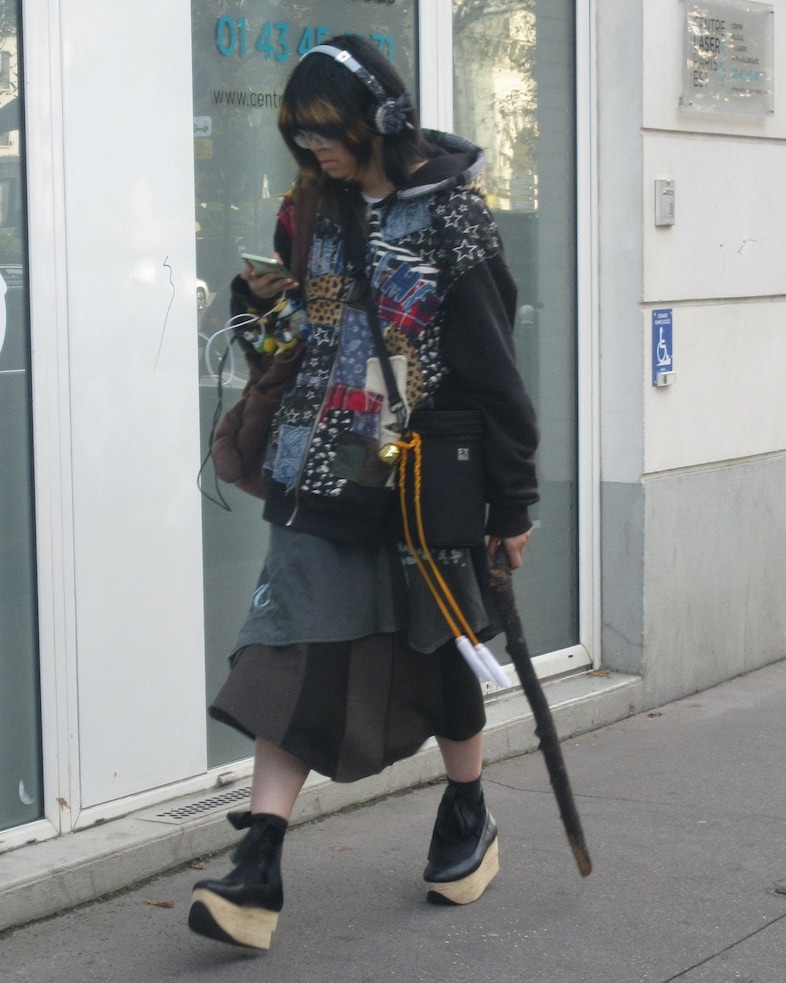 SS24 PFW Street Style: Jamie Maree Shipton 16