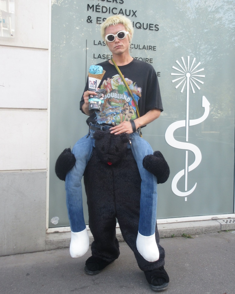 SS24 PFW Street Style: Jamie Maree Shipton 18