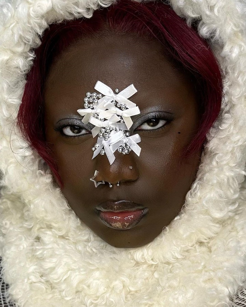 Pradaolic Myla beauty looks 1