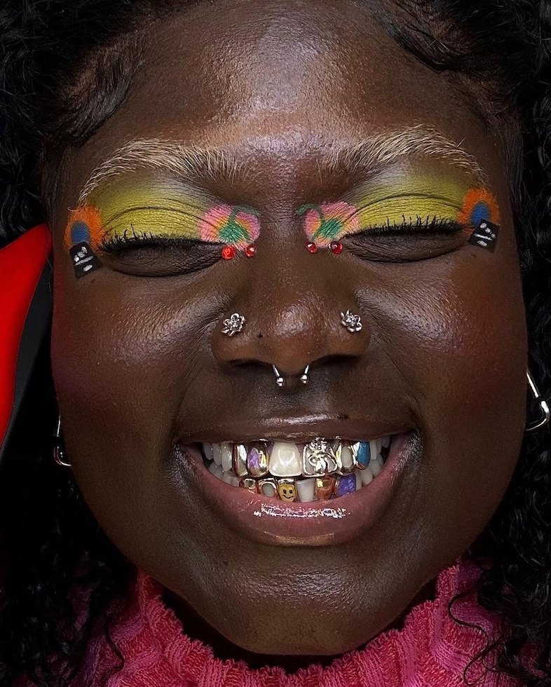 Pradaolic Myla beauty looks 4