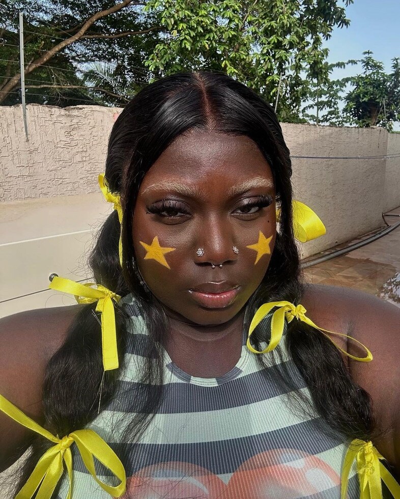 Pradaolic Myla beauty looks 10