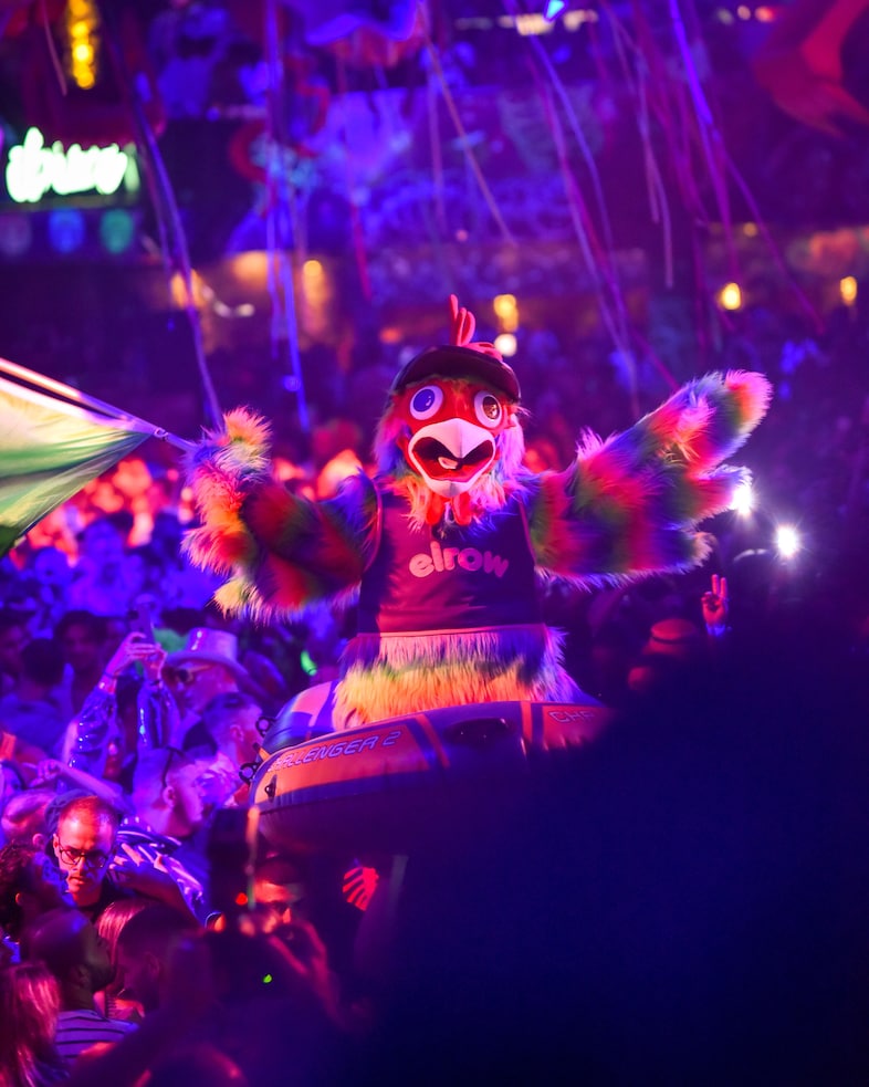 elrow-x-amnesia-closing-party-dazed