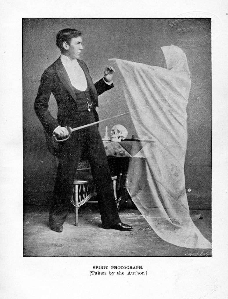 Ghosts in photographs 8