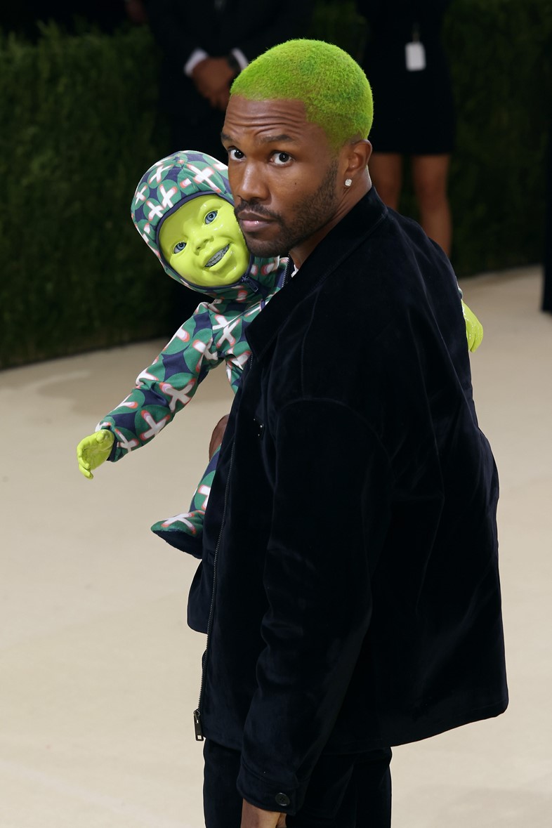 Frank Ocean previews new music