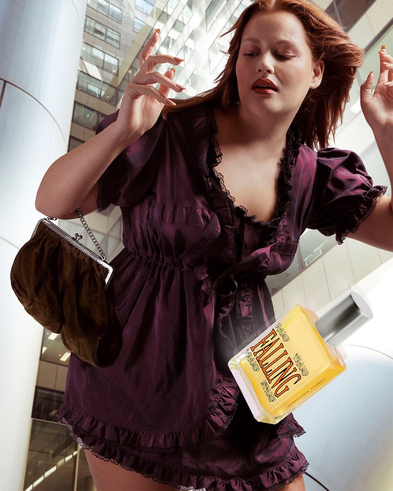 FALLING Fragrance RAMP TRAMP TRAMP STAMP hero Came 0