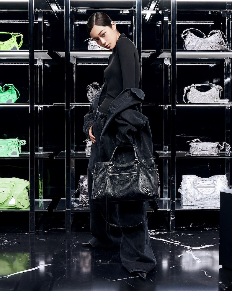 Balenciaga Le City Closet campaign ROH YOOH-seo 5