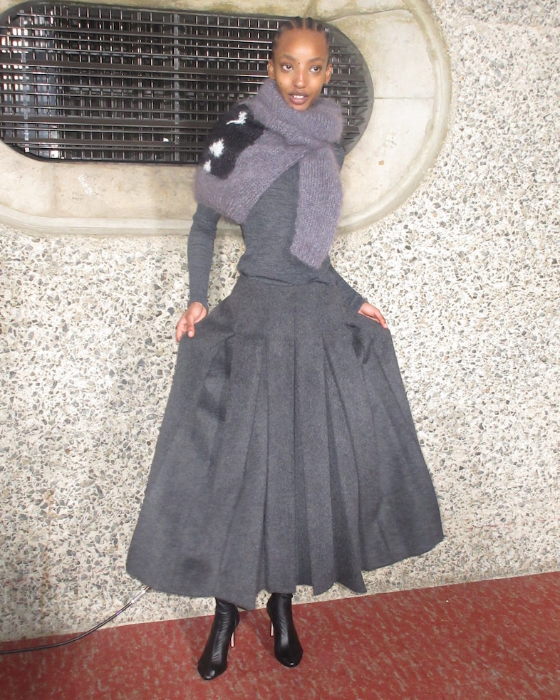 16Arlington AW24 23