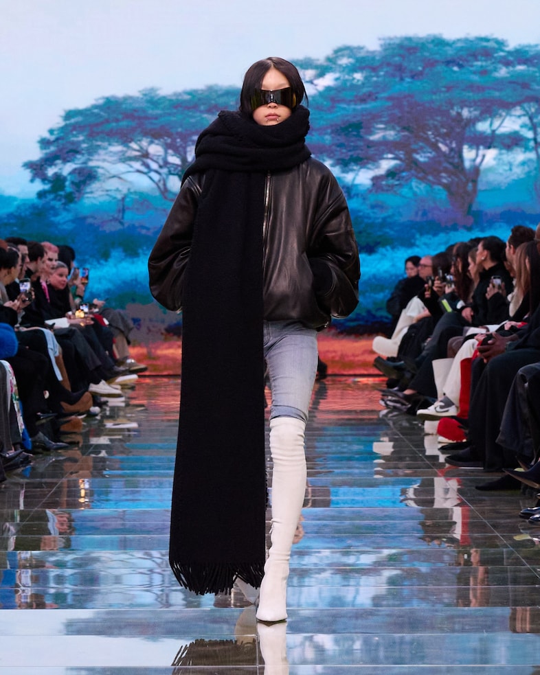 Balenciaga AW24 27