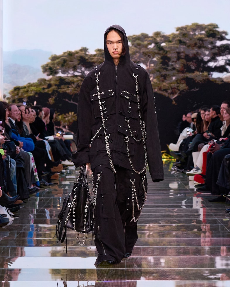 Balenciaga AW24 28