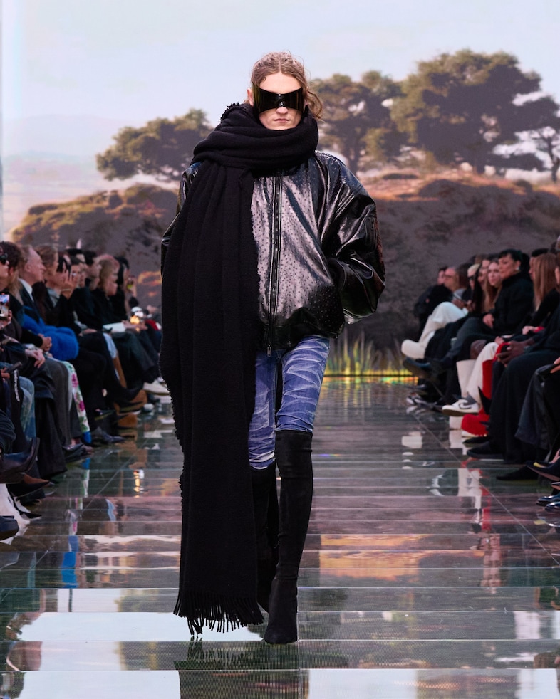 Balenciaga AW24 29