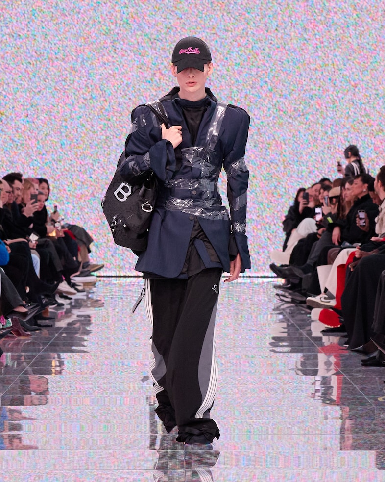 Balenciaga AW24 59