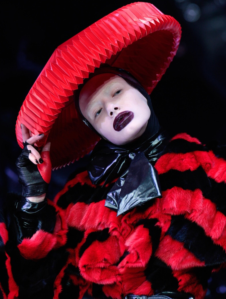 Beauty at Alexander McQueen AW09 4
