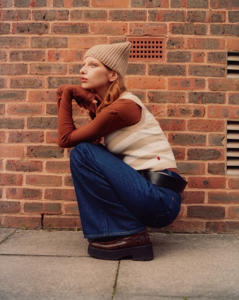DAZED_LEVIS_DESI_06 2