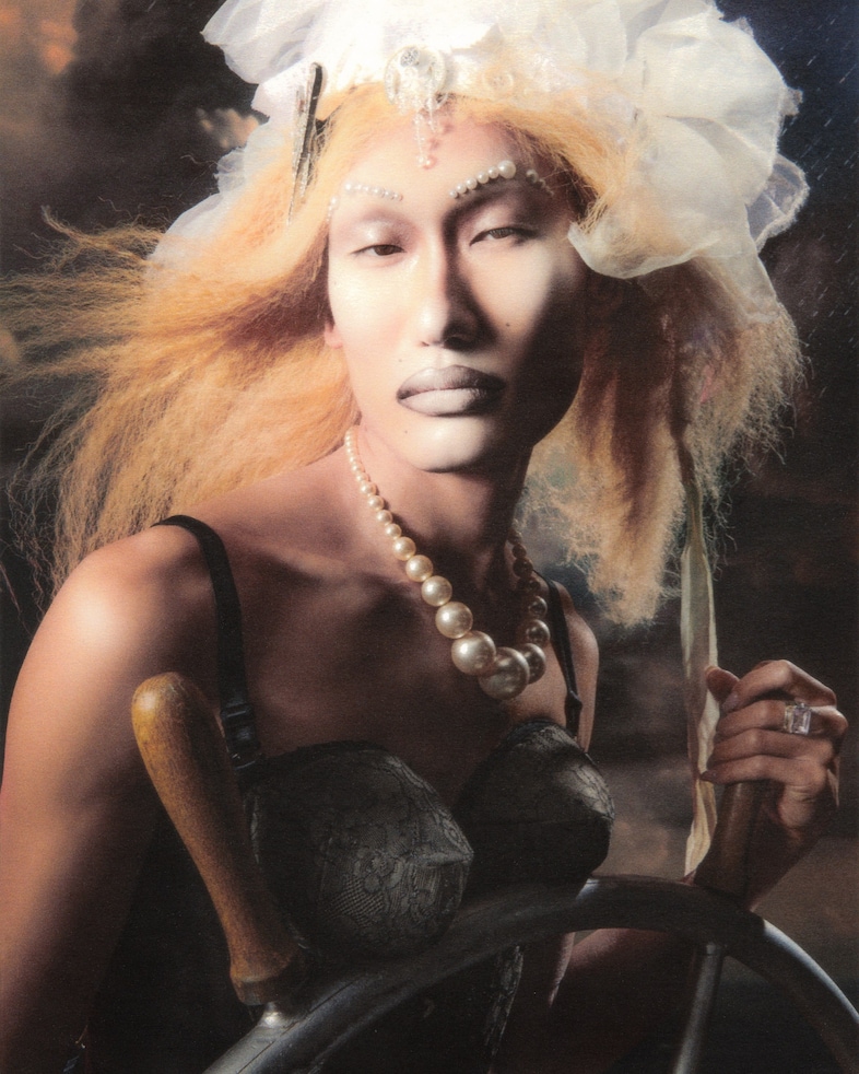 VIVIENNE_WESTWOOD_ARCHIVE_SHOT_07B 4