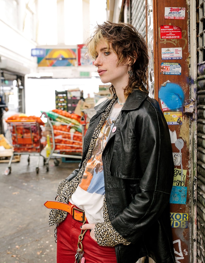 Jeanie Jean Not Dead 5