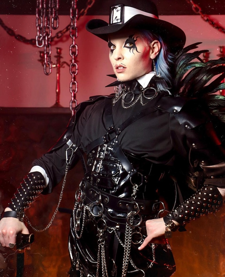 The Modern Goth beauty looks 17