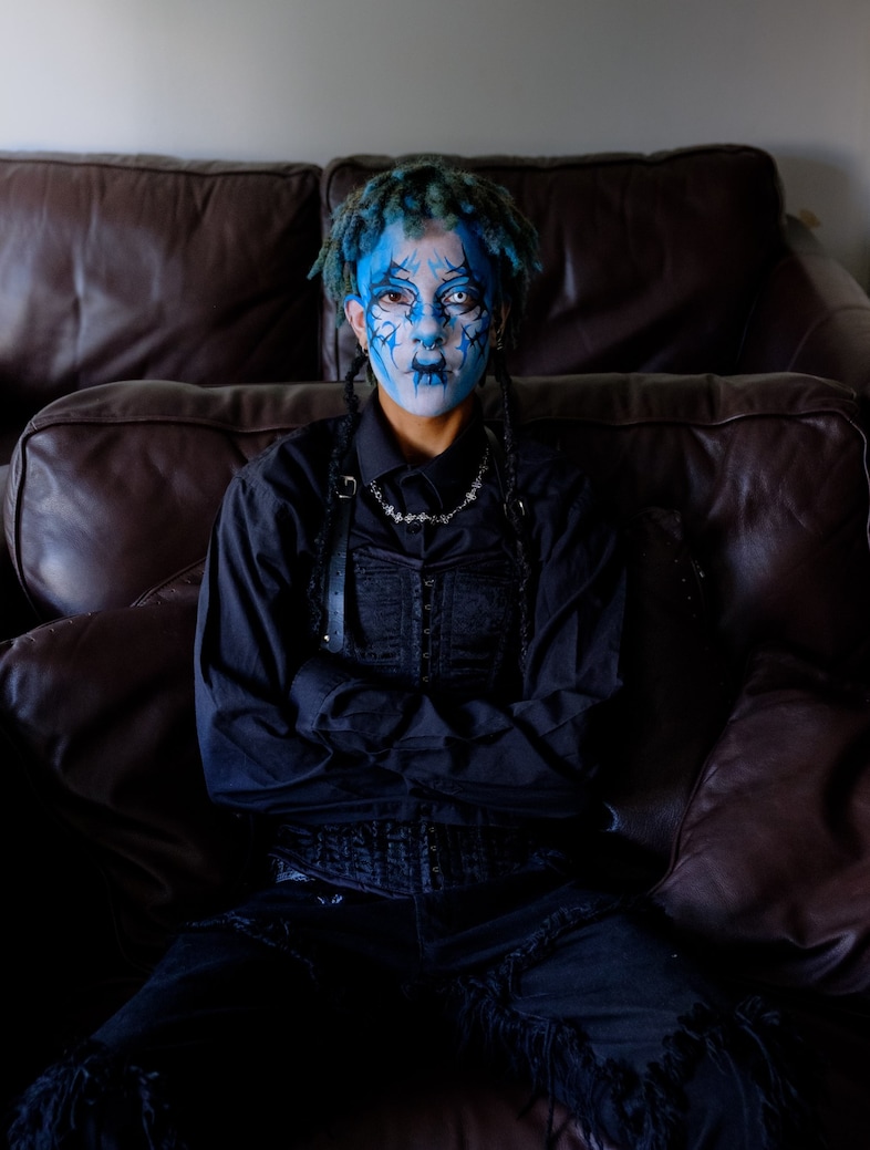 Yasmin Goths at home Isabella Fowden subculture photography
