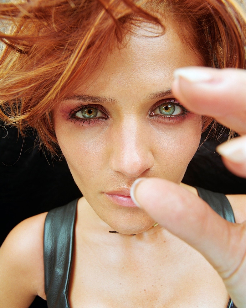 Helena Christensen, Flesh For Fantasy 9