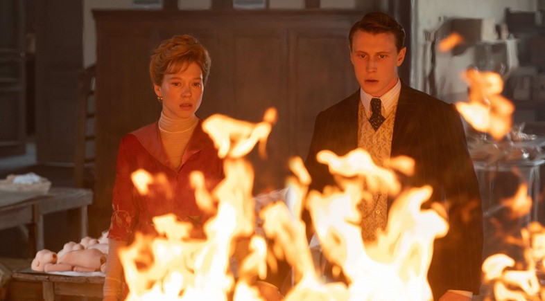 The Beast film 2024 Lea Seydoux George MacKay Bertrand Bonel