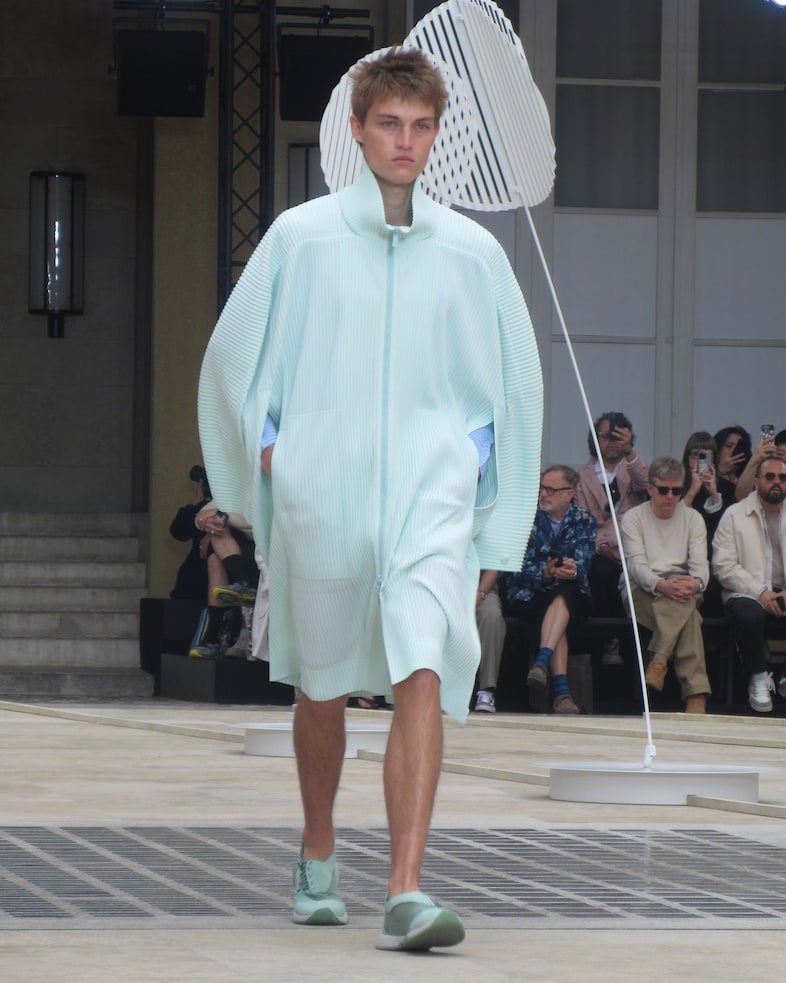 Homme Pliss&#233; Issey Miyake SS25 10