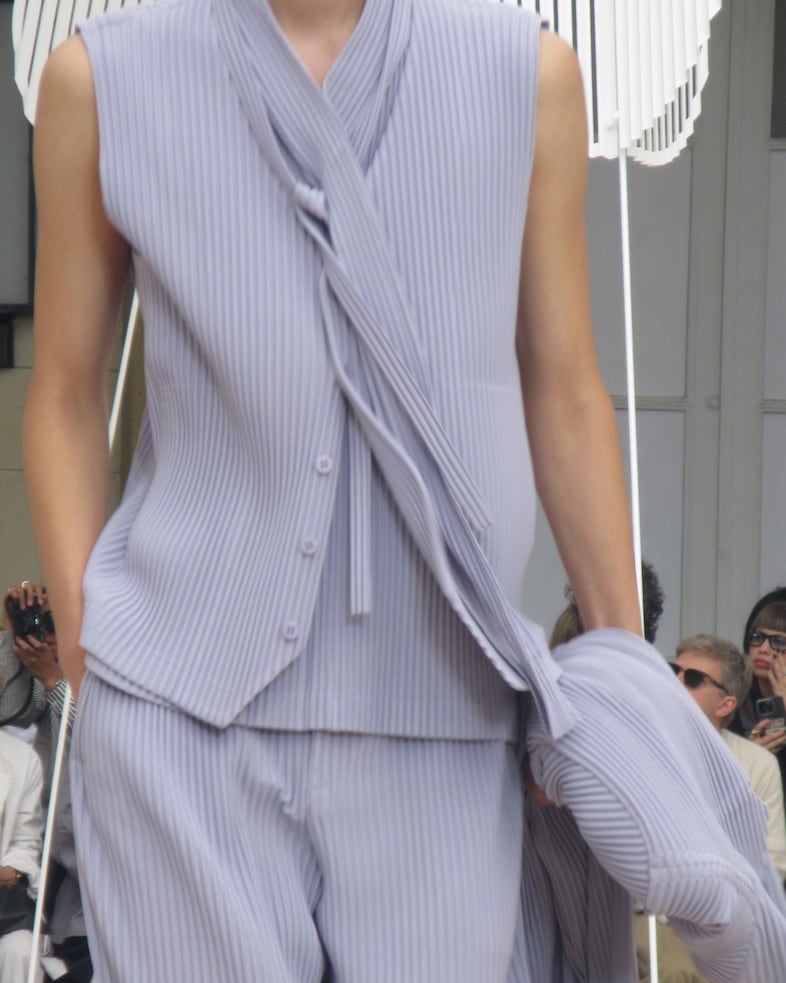 Homme Pliss&#233; Issey Miyake SS25 22