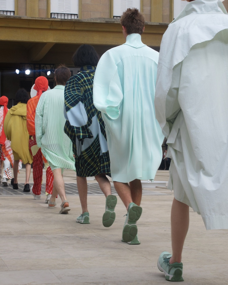Homme Pliss&#233; Issey Miyake SS25 33