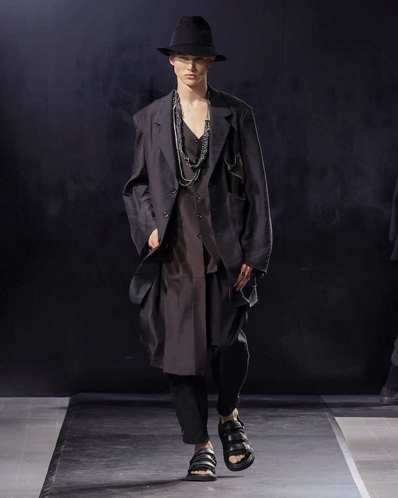 Yohji Yamamoto SS25 men’s 19
