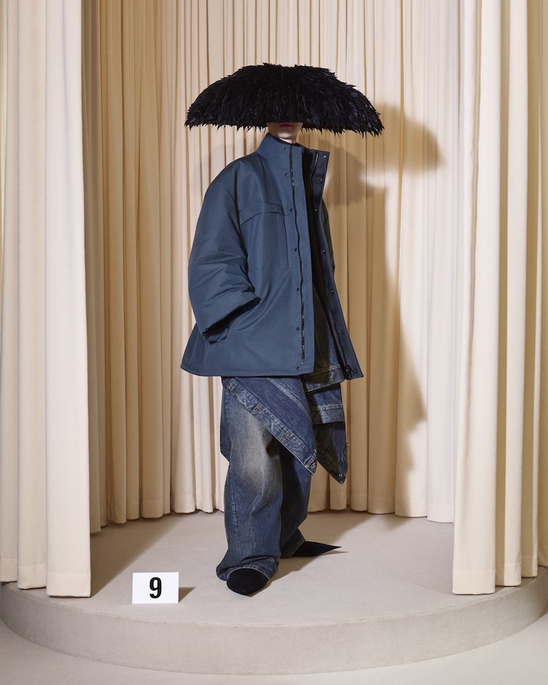 Balenciaga couture AW24 8