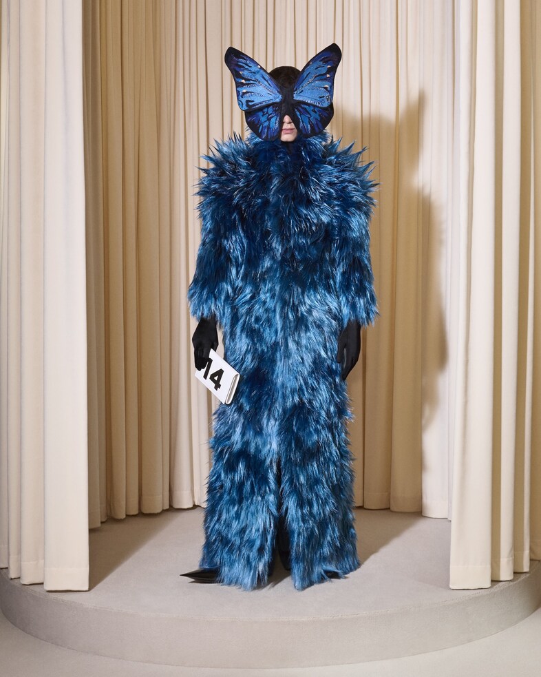Balenciaga couture AW24 13
