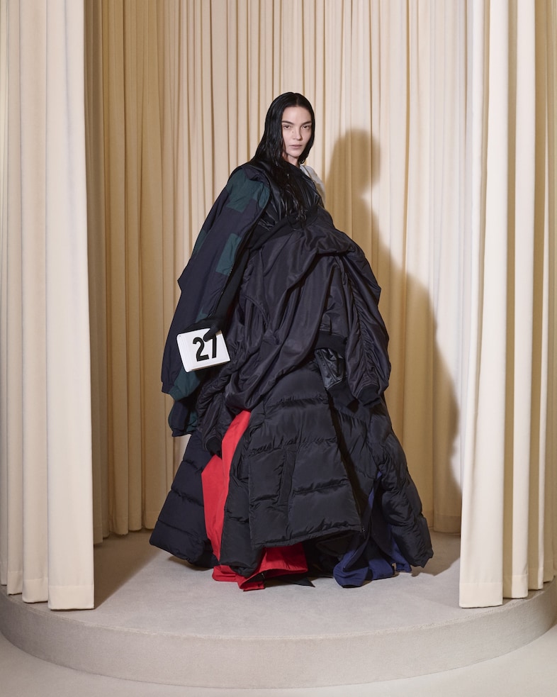 Balenciaga couture AW24 26